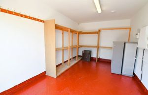 Photo 25- click for photo gallery
